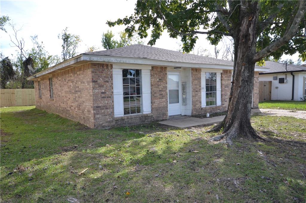 1011 Luling Estates Drive Luling, LA 70070 - Photo 3 of 29