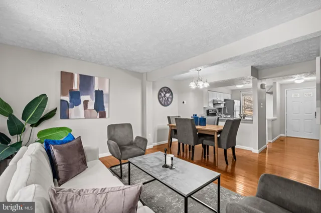 $474,900 | 8764 Susquehanna Street, Lorton, VA 22079