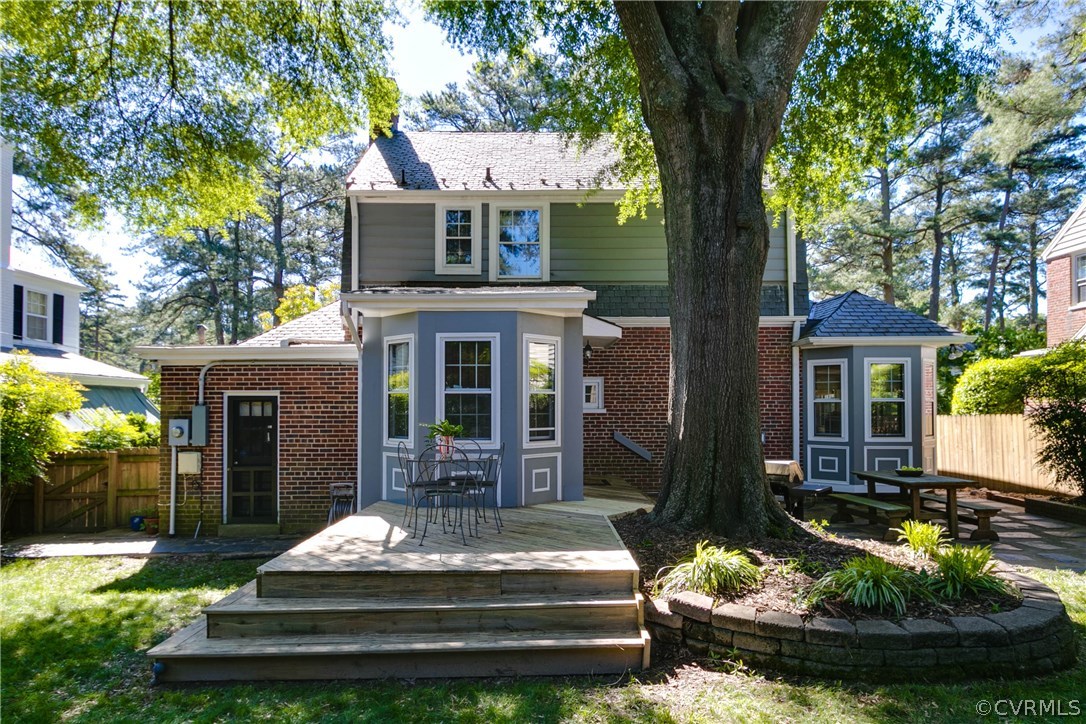 914 Pine Ridge Road Richmond, VA 23226 - Photo 32 of 39 Private back yard with deck and patio is perfect f