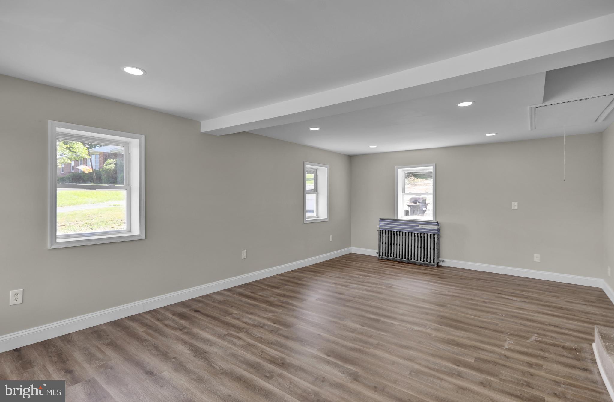 185 Sawmill Road Boyertown, PA 19512 - Photo 3 of 13 Gallery Image 3