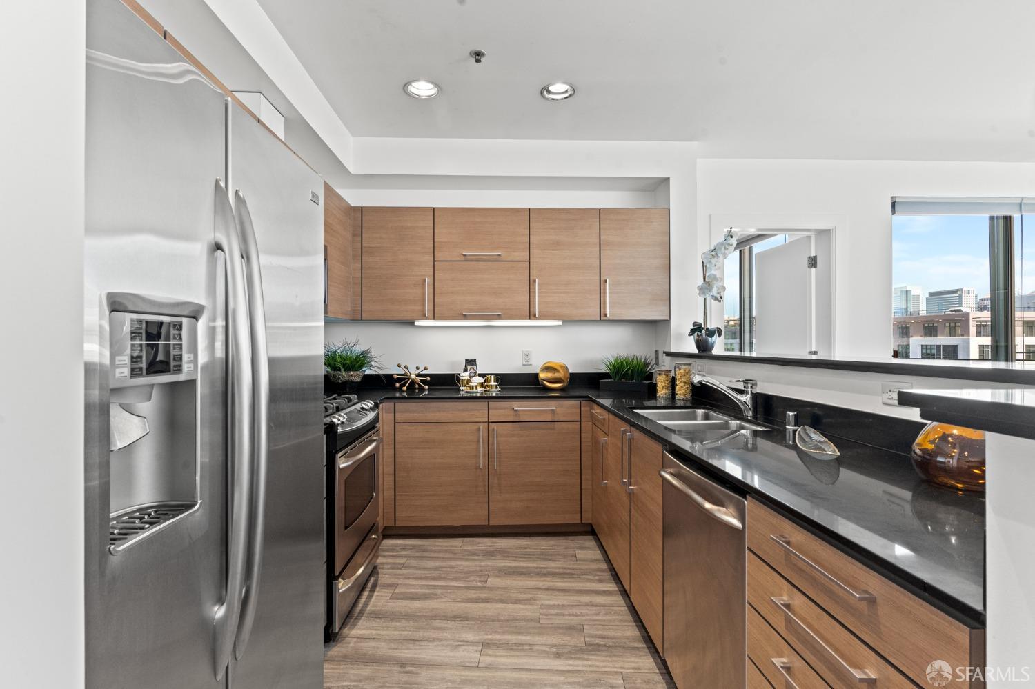 200 2nd Street, Unit 515 Oakland, CA 94607 - Photo 35 of 52