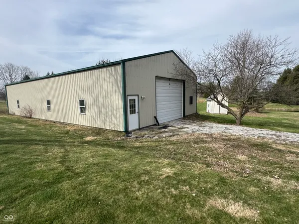 $650,000 | 10090 Highway 75, North Salem, IN 46165
