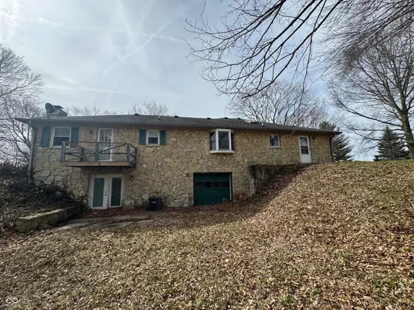 $650,000 | 10090 Highway 75, North Salem, IN 46165