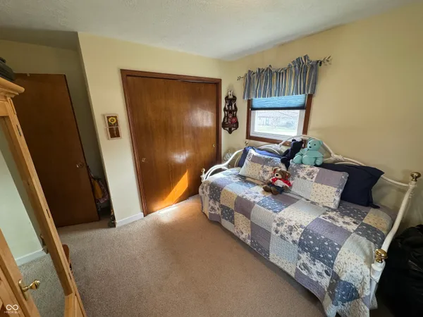 $650,000 | 10090 Highway 75, North Salem, IN 46165