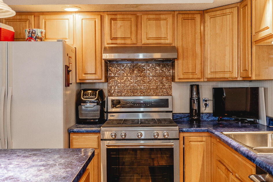 560 Robinson Road Jackson, MI 49203 - Photo 20 of 37 5R9A0096