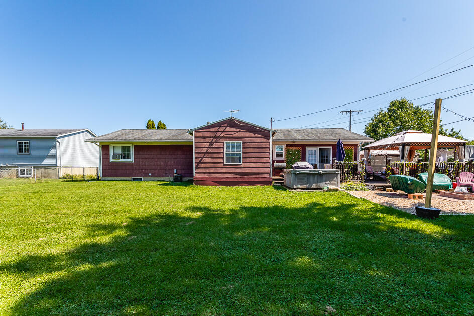 560 Robinson Road Jackson, MI 49203 - Photo 10 of 37 5R9A0087
