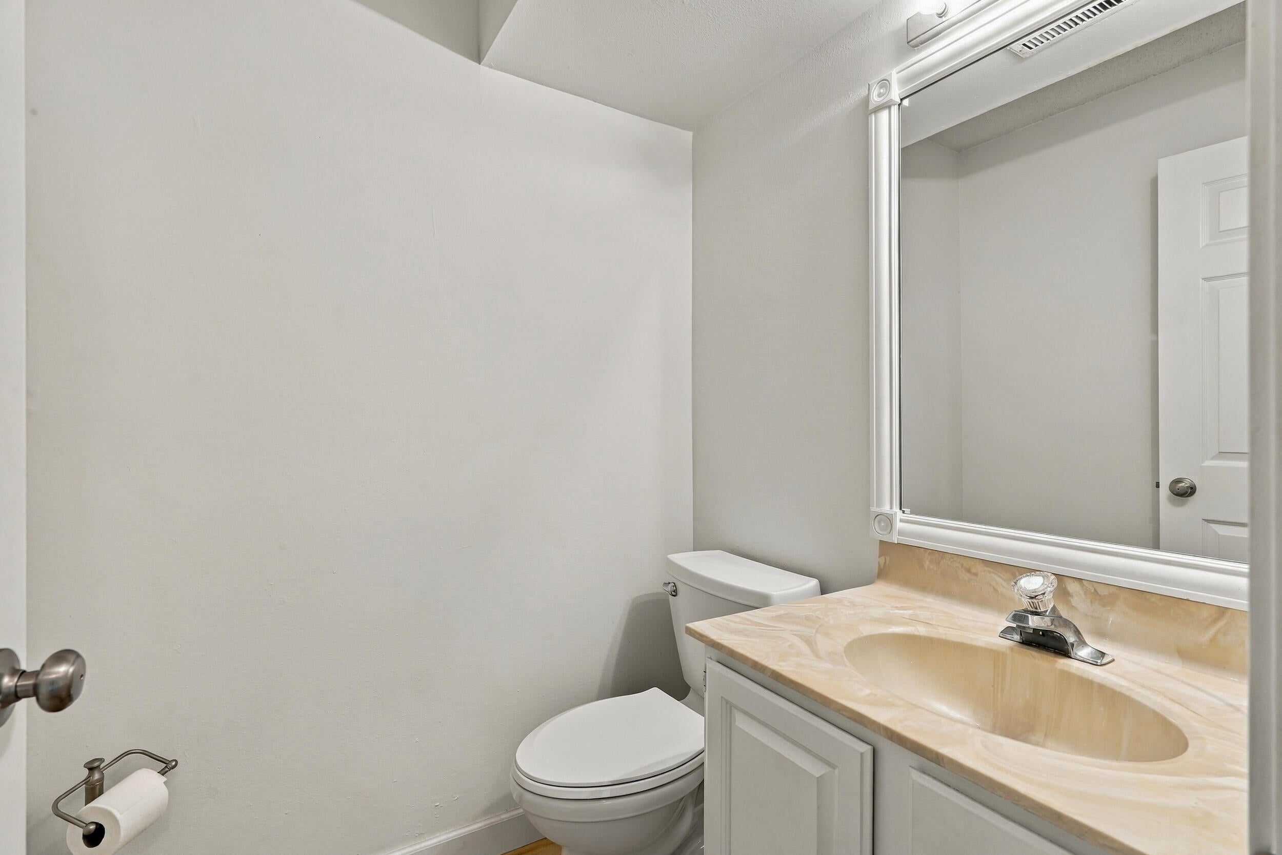 104 East Green Meadows Road, Unit 22 Columbia, MO 65203 - Photo 14 of 59 Gallery Image 14
