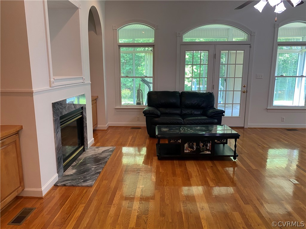 7701 Hunters Ridge Drive Prince George, VA 23875 - Photo 5 of 46 Gallery Image 5