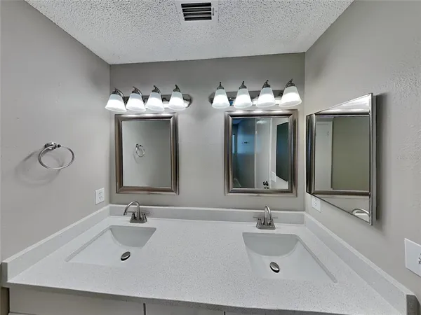 $2,519 | Undisclosed Address, Lake Mary, FL 32746