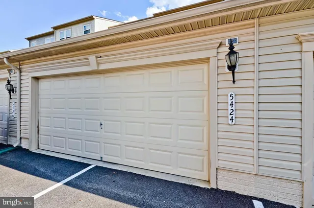 $2,850 | 5424 Double Day Lane, Waldorf, MD 20602