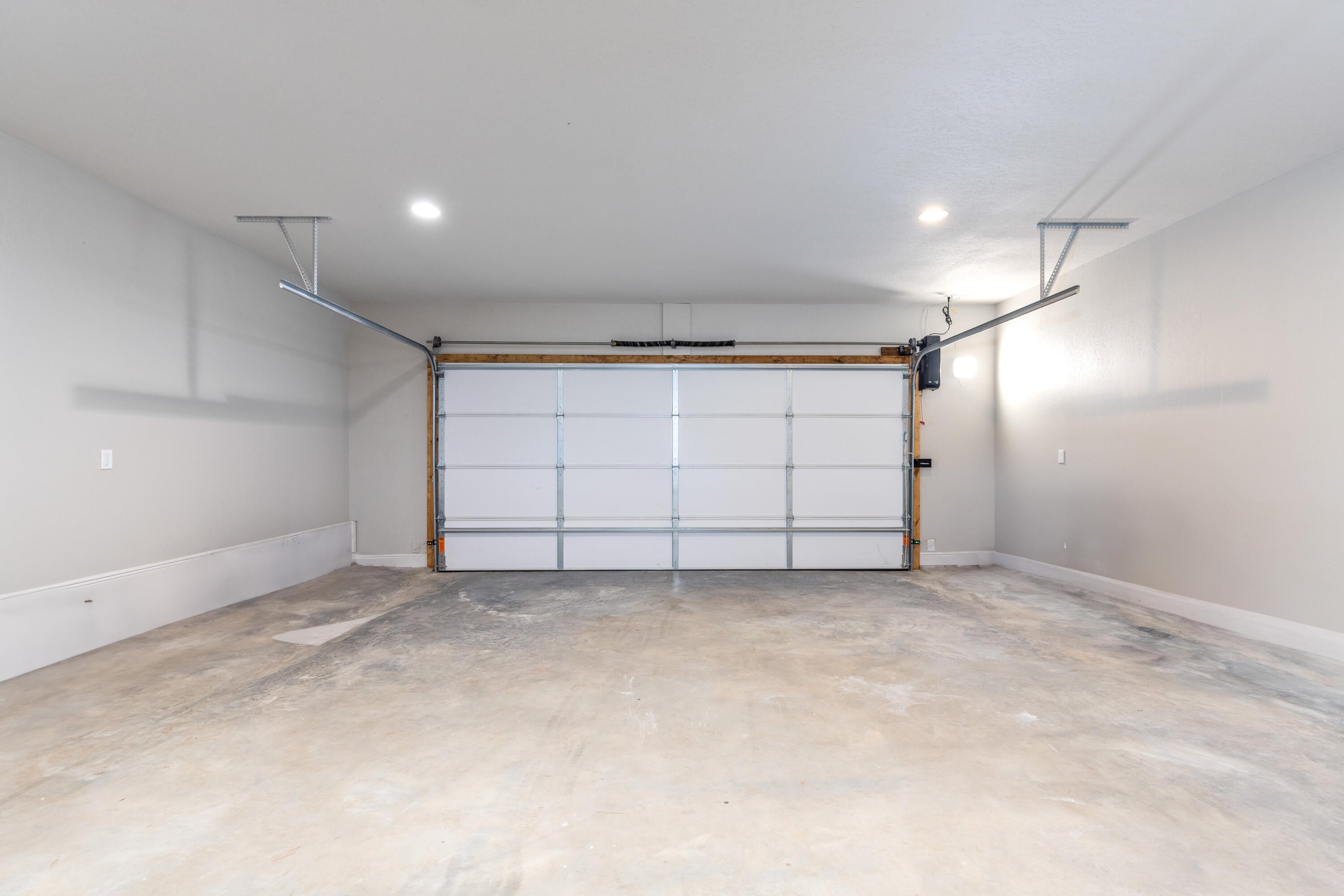 30397 South 567 Road, Unit 80 Afton, OK 74331 - Photo 46 of 68 Oversized Garage with Golf Cart Storage