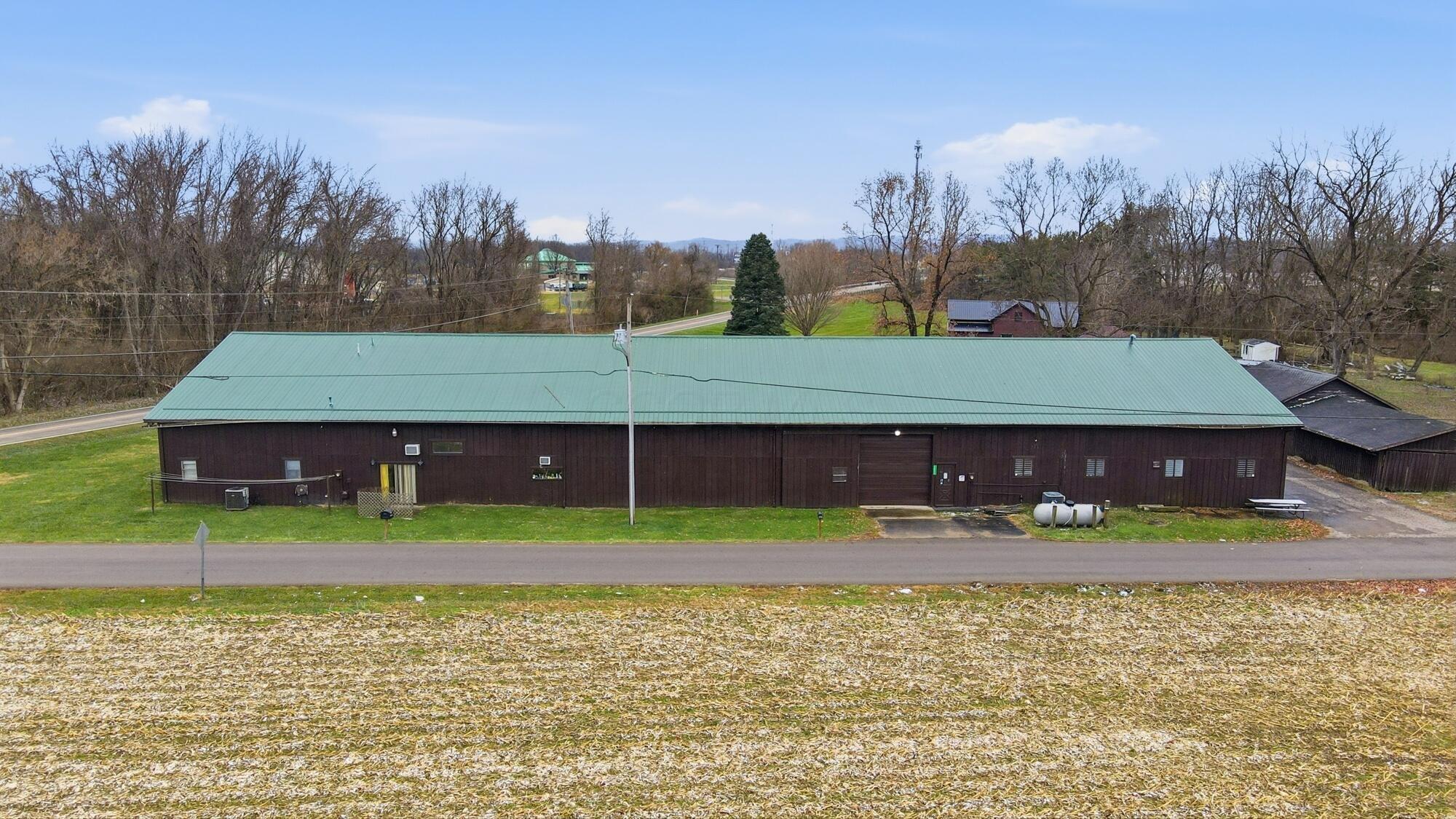 1071 Marietta Road Chillicothe, OH 45601 - Photo 4 of 121 019