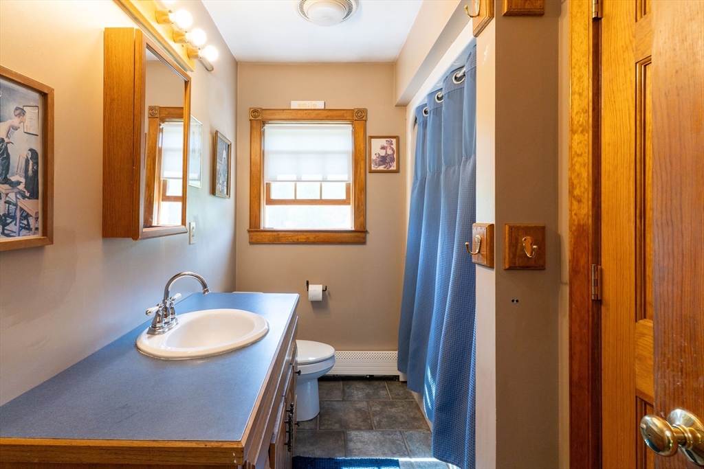 147 Oakham Road North Brookfield, MA 01535 - Photo 37 of 41