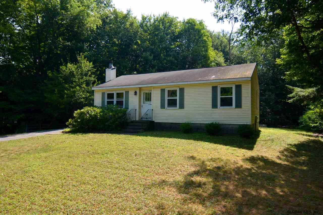 15 Moonglow Road Wilton, NY 12831 - Photo 1 of 40 Photo 1