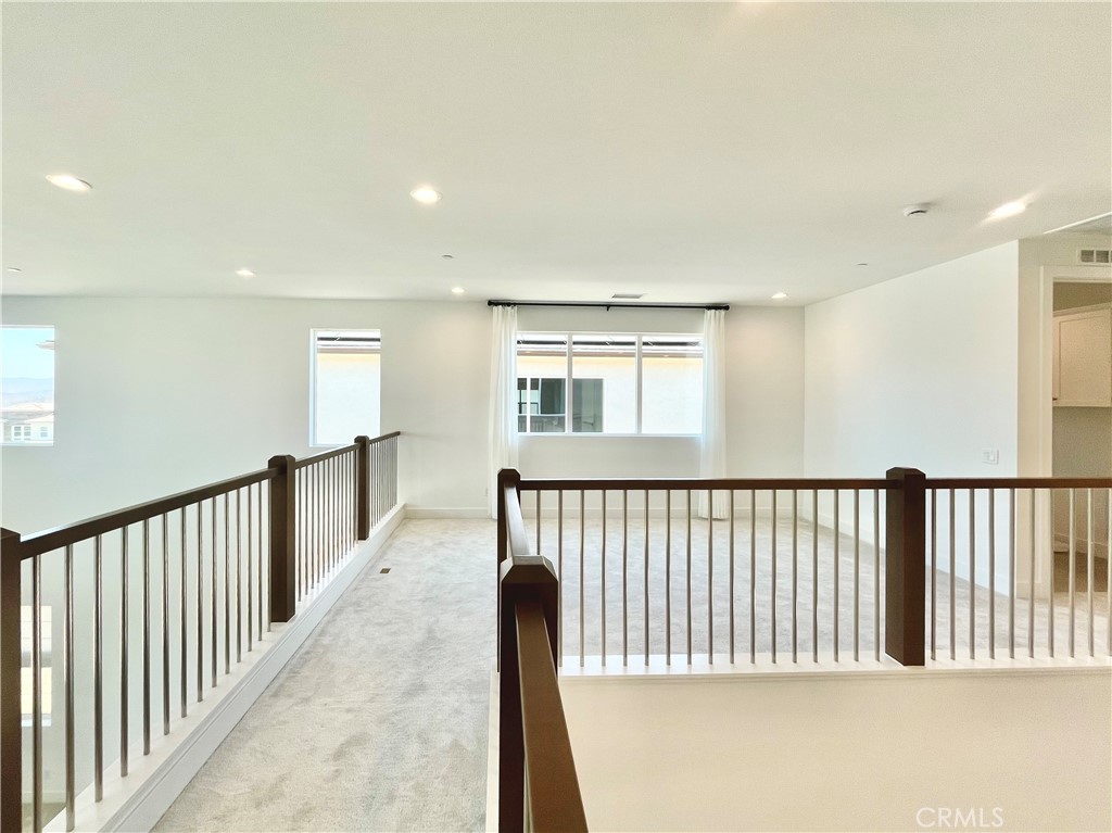 27511 Elderberry Drive Valencia, CA 91381 - Photo 16 of 35