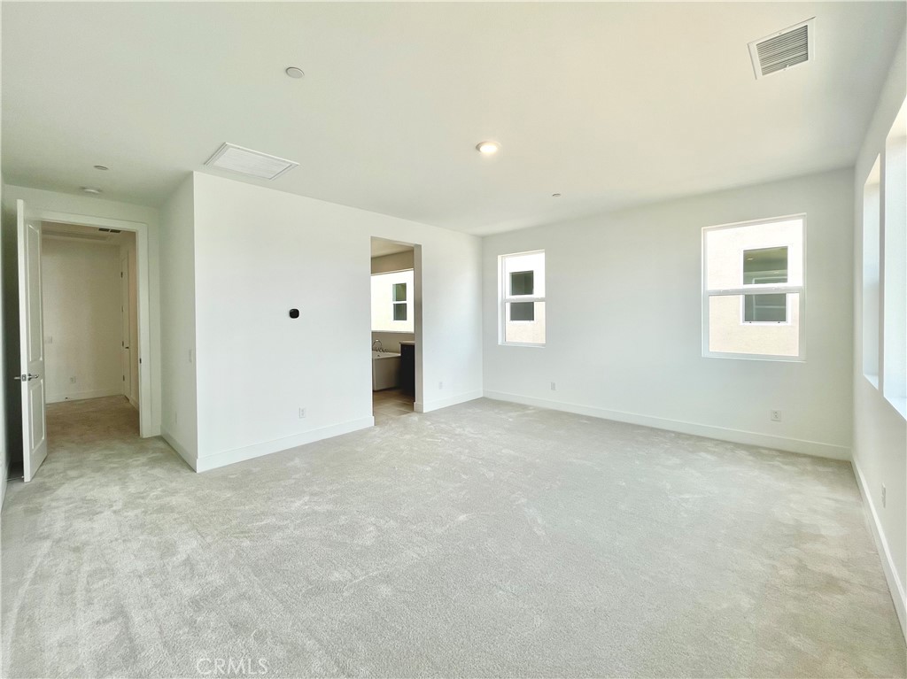 27511 Elderberry Drive Valencia, CA 91381 - Photo 19 of 35