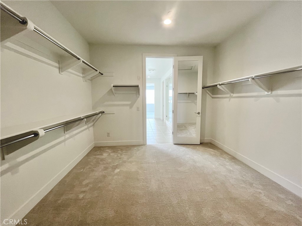 27511 Elderberry Drive Valencia, CA 91381 - Photo 23 of 35