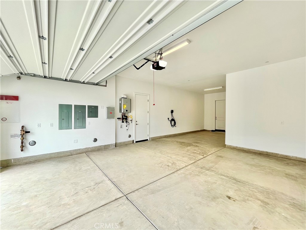 27511 Elderberry Drive Valencia, CA 91381 - Photo 34 of 35