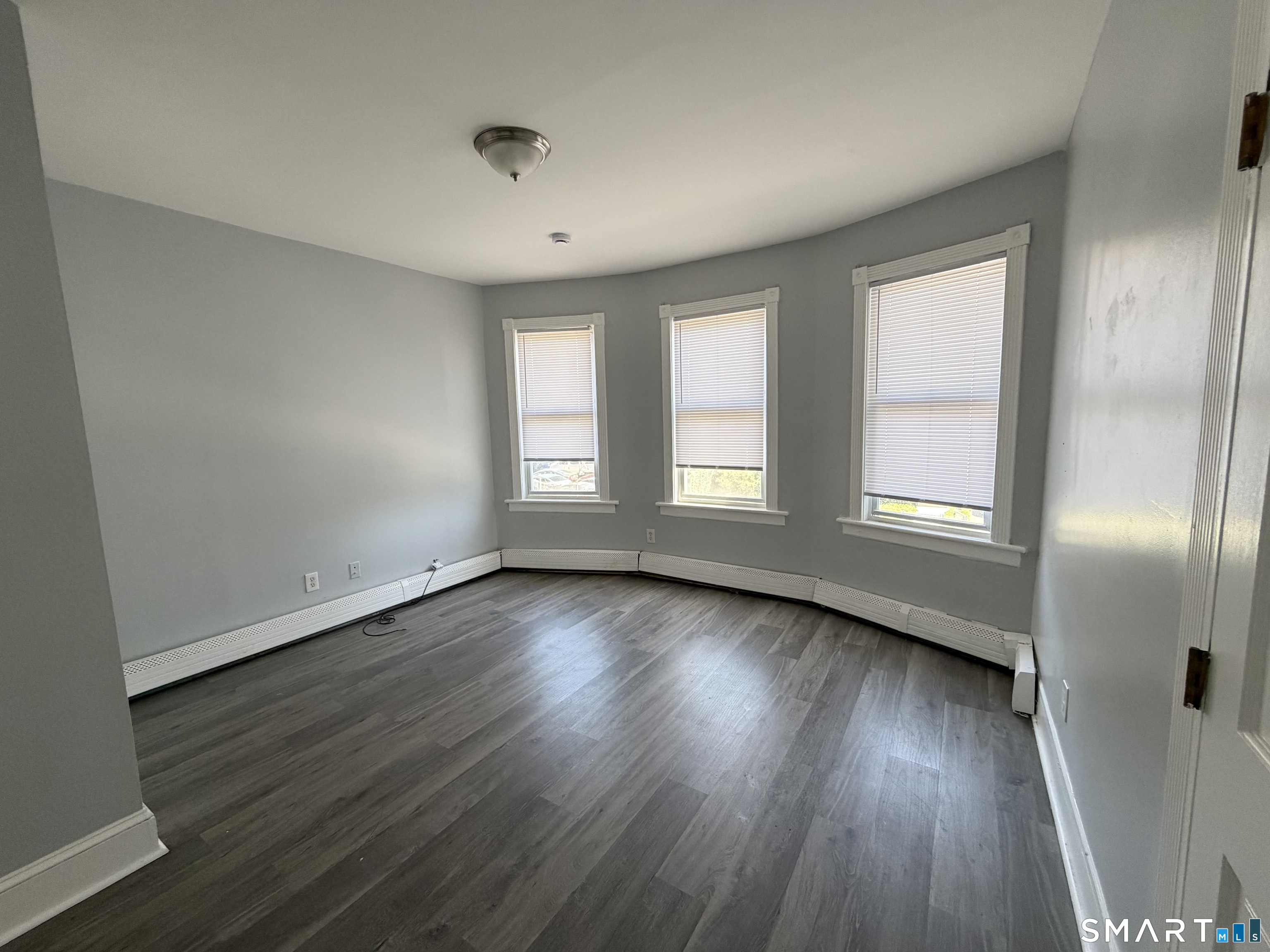 215 Read Street Bridgeport, CT 06607 - Photo 8 of 8