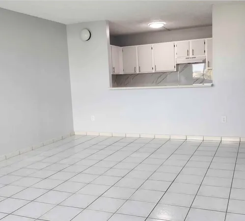 $2,000 | 14840 Naranja Lakes Boulevard, Unit C3E, Homestead, FL 33032
