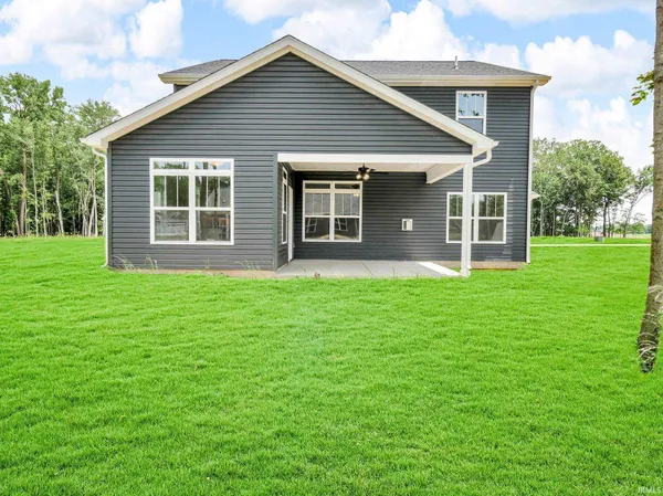 $442,900 | 820 Hackberry Court, Frankfort, IN 46041