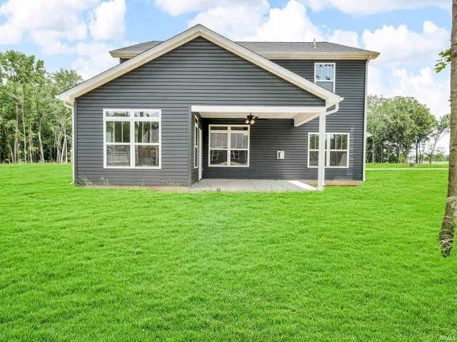 $452,900 | 820 Hackberry Court, Frankfort, IN 46041