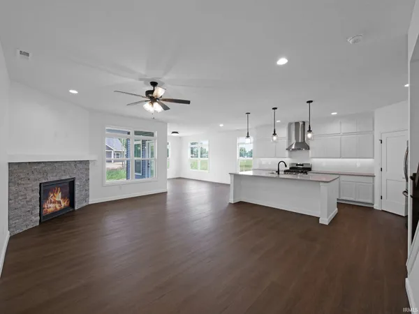 $452,900 | 820 Hackberry Court, Frankfort, IN 46041
