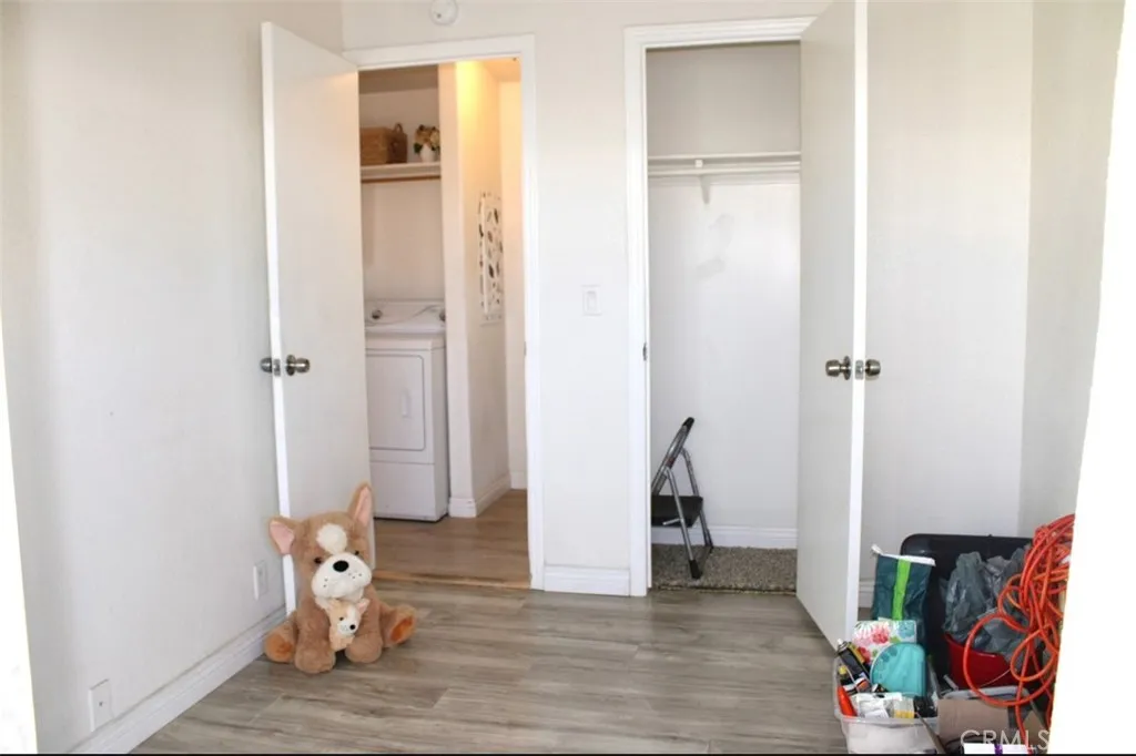 999 South Santa Fe Avenue, Unit 17 San Jacinto, CA 92583 - Photo 5 of 7