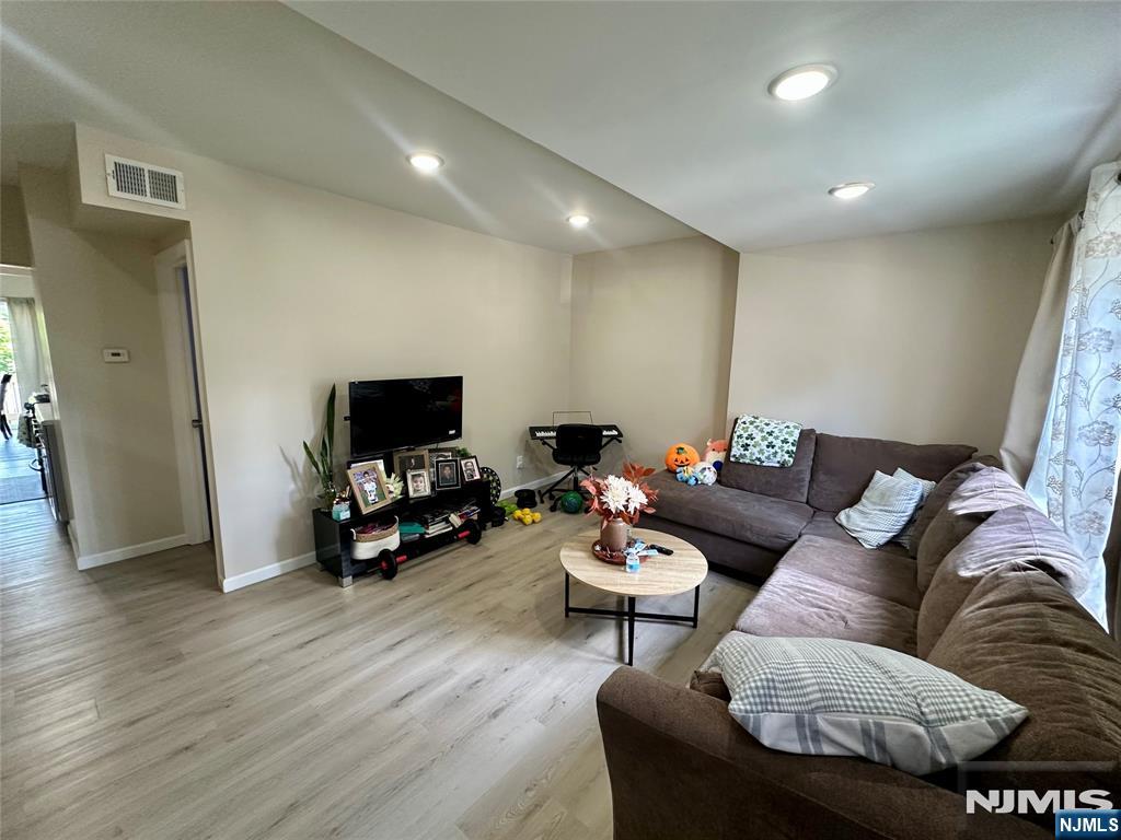18 Brinkerhoff Street, Unit 1 Ridgefield Park, NJ 07660 - Photo 2 of 12 Gallery Image 2