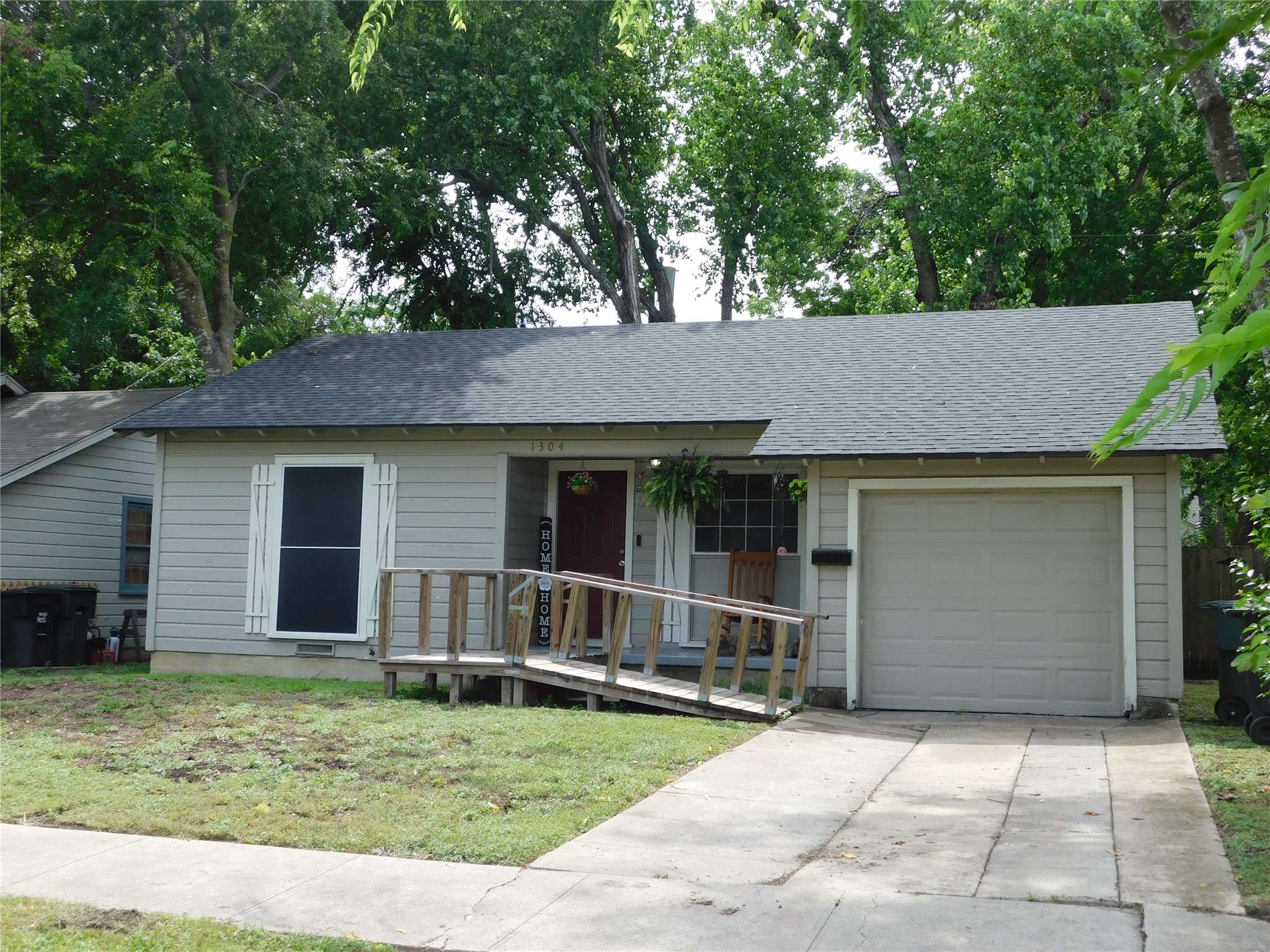1304 South 19th Street Temple, TX 76504 - Photo 2 of 6 a view of a house with a yard