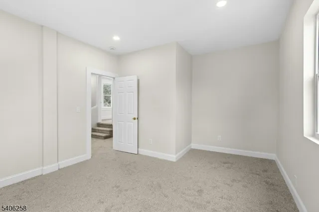 $525,000 | 63 Juliet Avenue, Somerset, NJ 08873