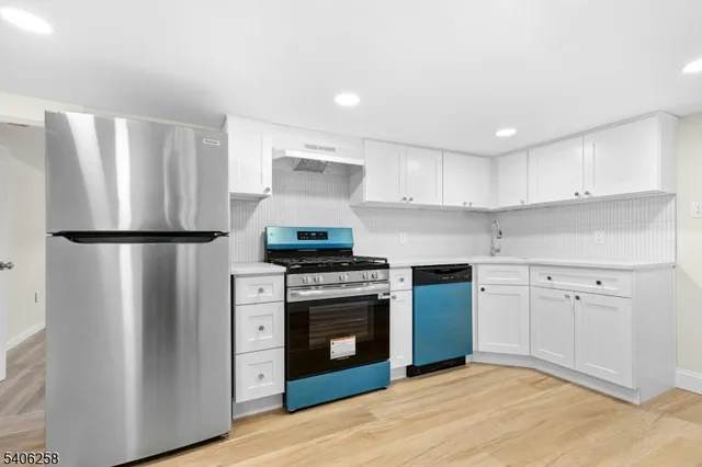 $525,000 | 63 Juliet Avenue, Somerset, NJ 08873