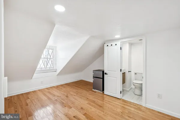 $4,000 | 1223 Spruce Street, Unit 3F, Philadelphia, PA 19107