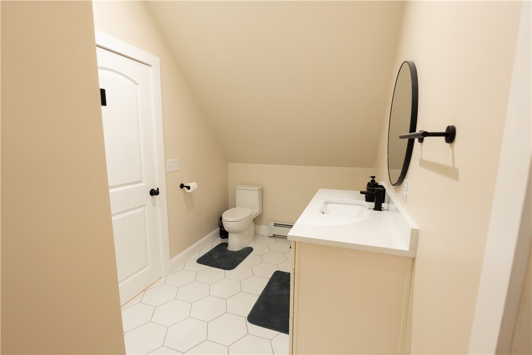 197 Old Great Road North Smithfield, RI 02896 - Photo 5 of 13