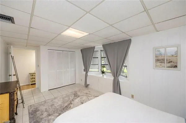 $3,200 | 2261 11th Street North, Naples, FL 34103