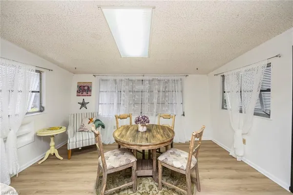 $3,200 | 2261 11th Street North, Naples, FL 34103