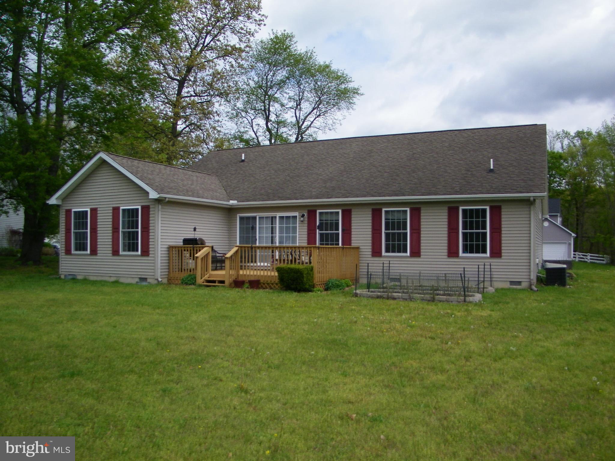 283 Quaker Hill Road Magnolia, DE 19962 - Photo 11 of 24 Back of your new home, notice the large deck