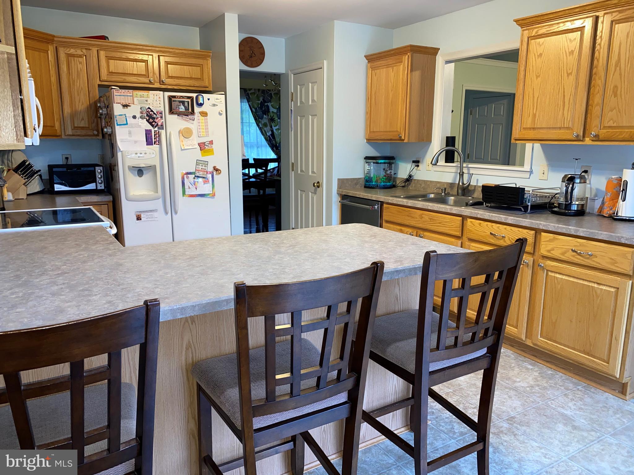 Breakfast bar