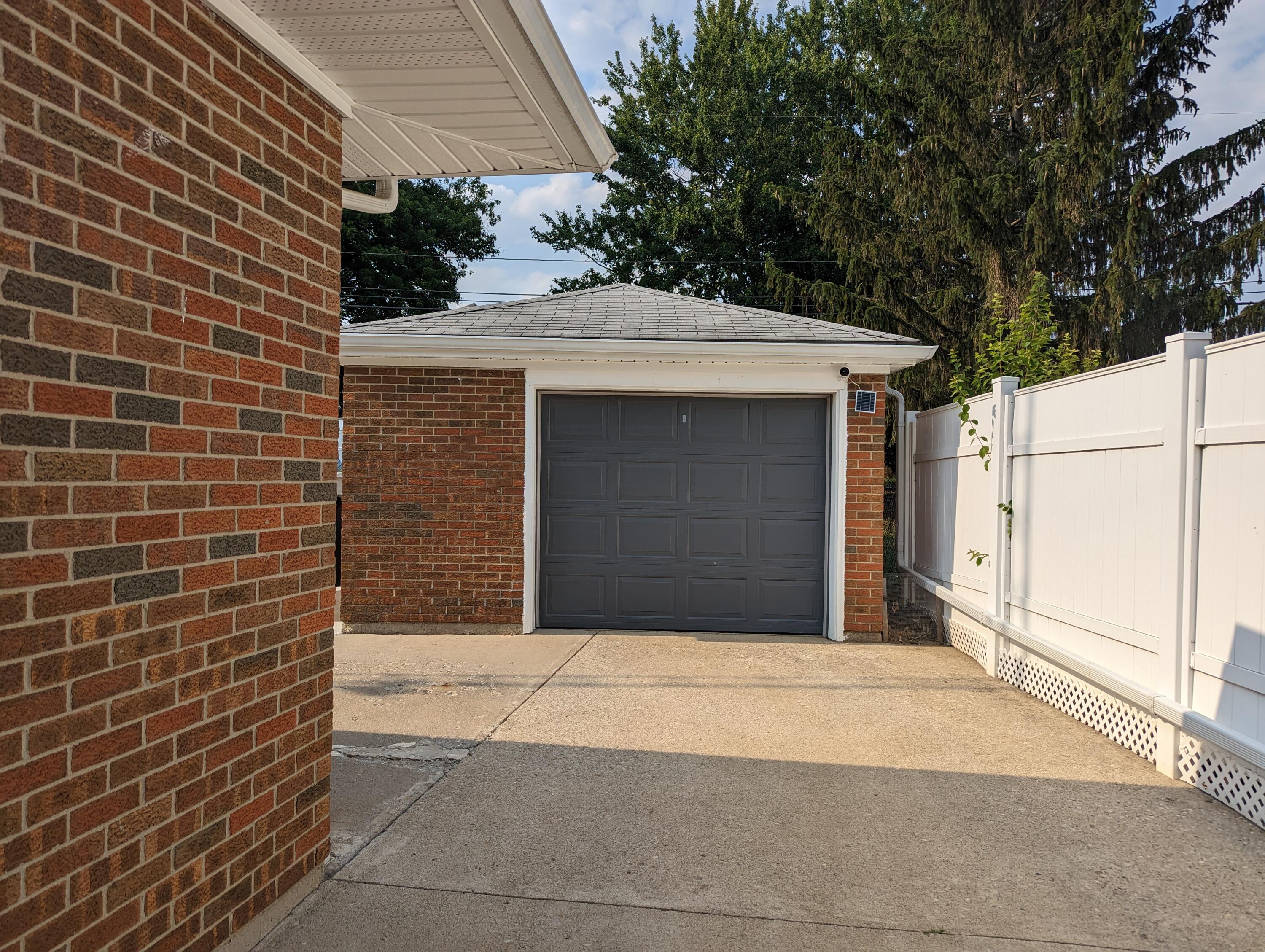 4370 Tudor Circle Springfield, OH 45503 - Photo 13 of 29 Gallery Image 13