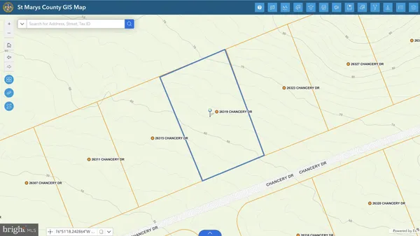 a picture of a bathroom with a bathtub