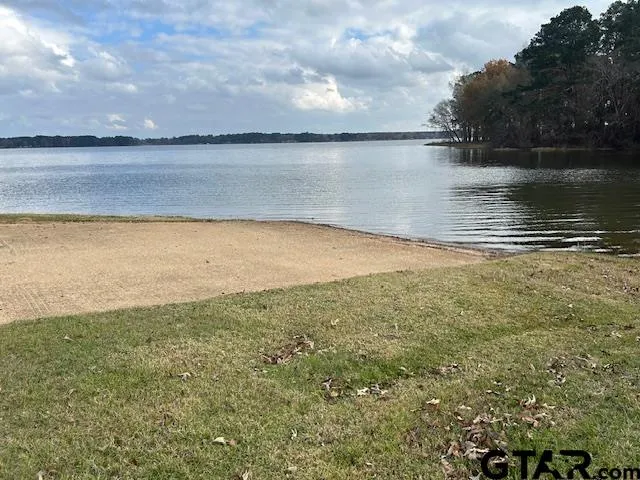 $1,390 | 11510 Kitty Hawk, Frankston, TX 75763