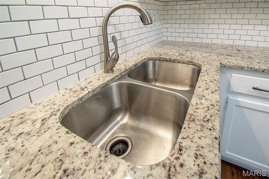 13036 Geranium Court St. Louis, MO 63146 - Photo 14 of 71