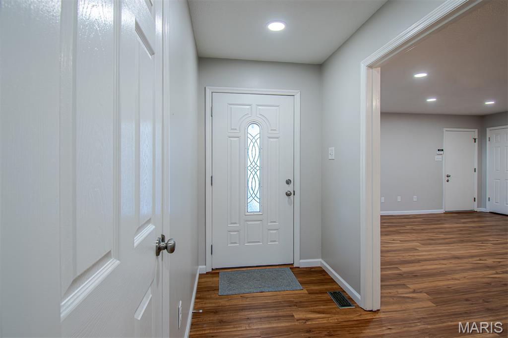 13036 Geranium Court St. Louis, MO 63146 - Photo 4 of 71