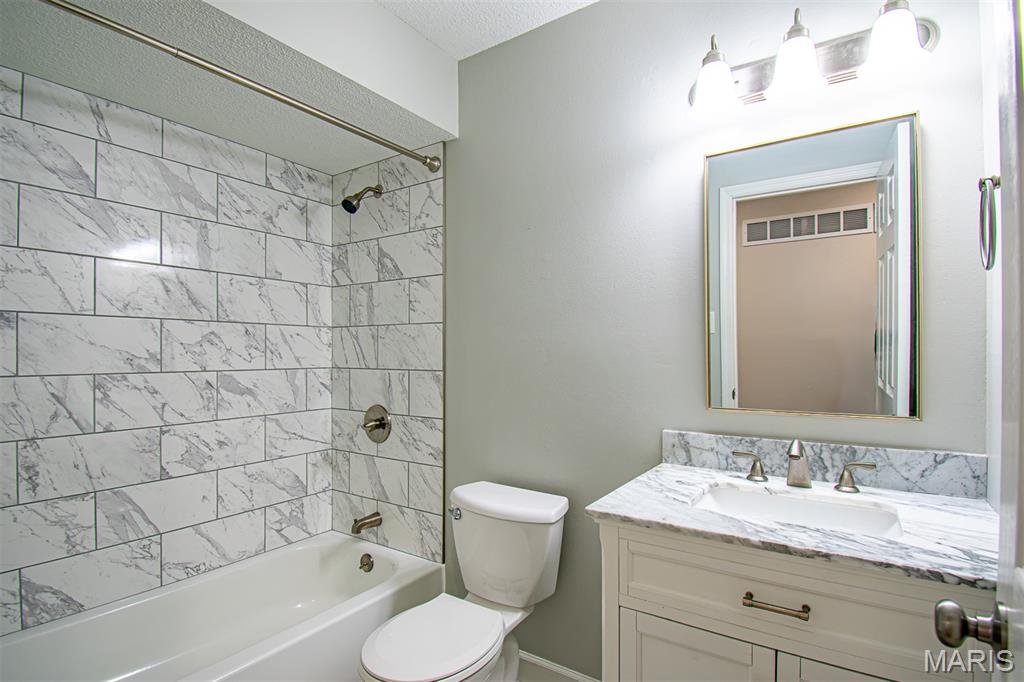 13036 Geranium Court St. Louis, MO 63146 - Photo 42 of 71