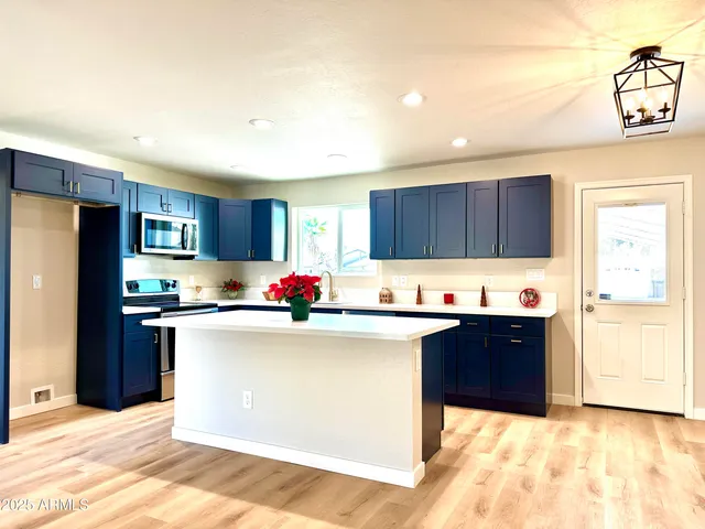 $249,900 | 1188 North 4th Street, Coolidge, AZ 85128