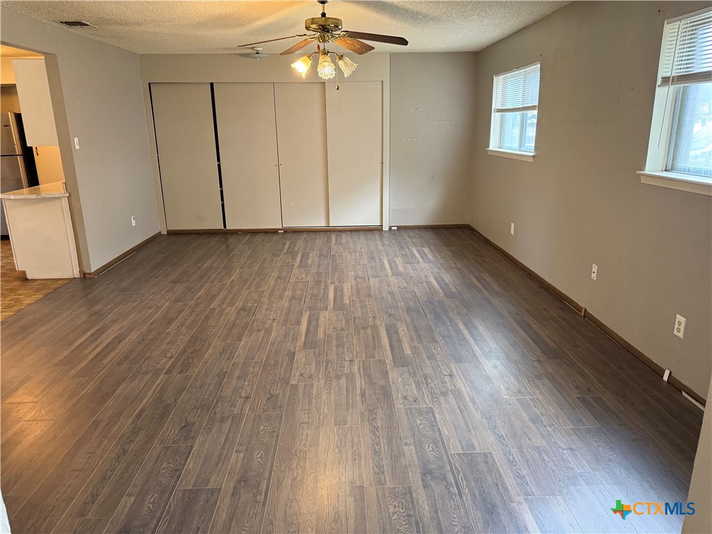 113 Delany Street Seguin, TX 78155 - Photo 2 of 13