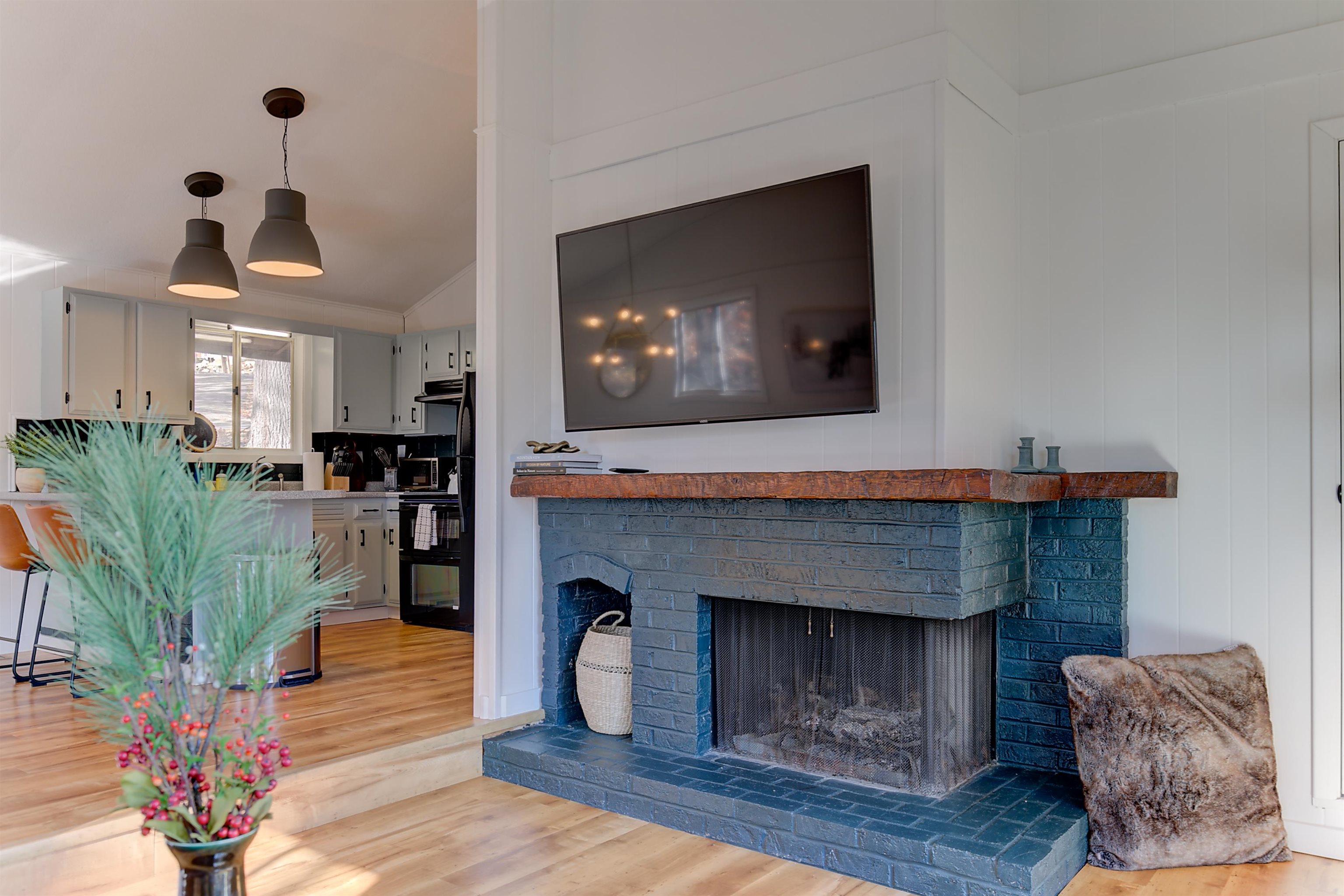 204 Dundee Road Bartlett, NH 03845 - Photo 6 of 34