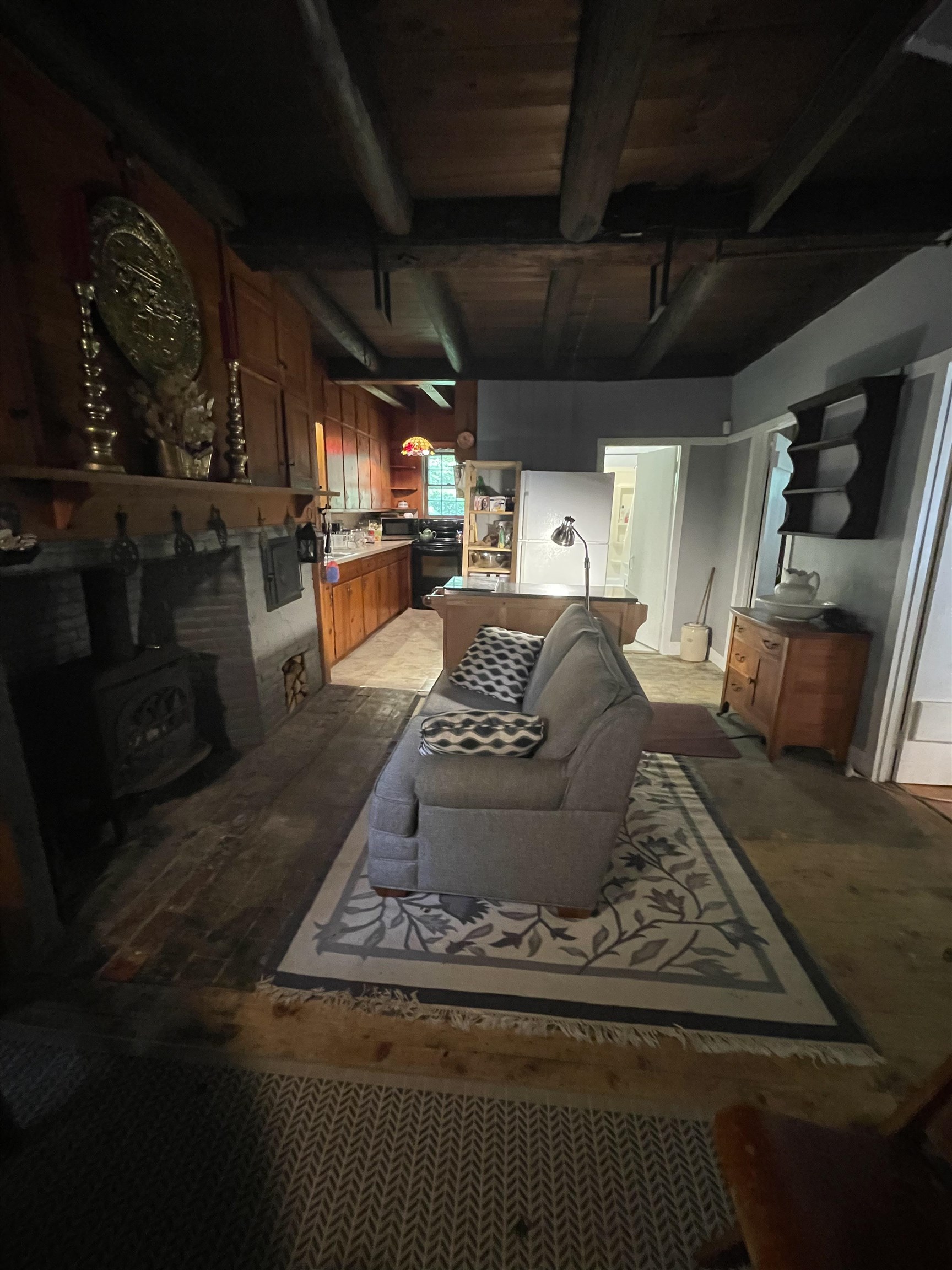327 Cambridgeport Road Rockingham, VT 05143 - Photo 5 of 39