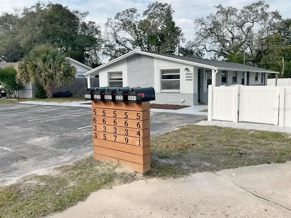 $1,175 | 5633 Golden Nugget Drive, Holiday, FL 34690