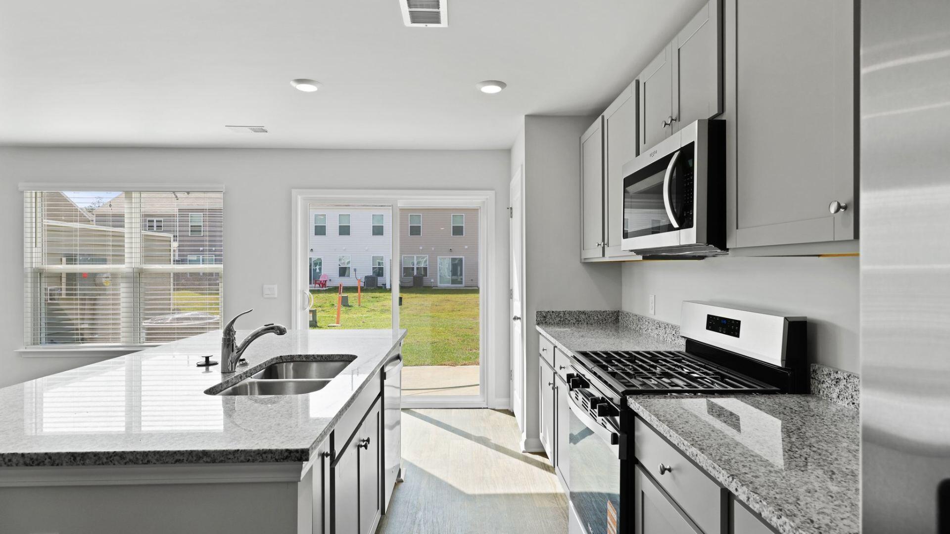 922 Long Blf Road Summerville, SC 29486 - Photo 15 of 31 23-web-or-mls-550A8313